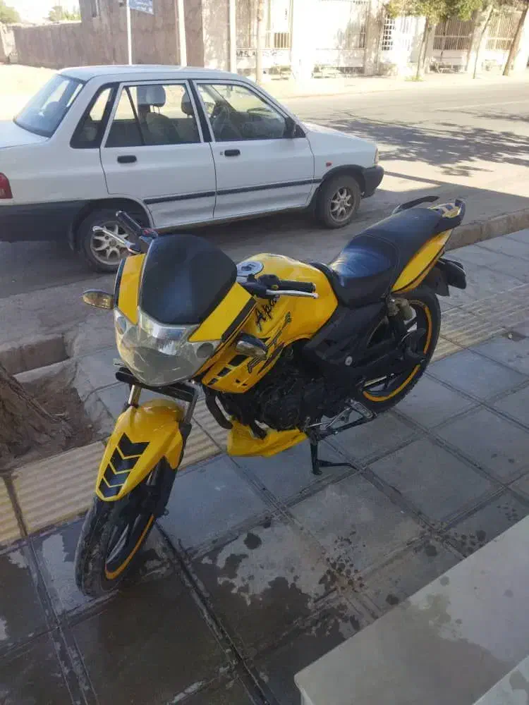 اپاچی ۱۶۰ فروشی تمیز|موتورسیکلت|بومهن, |دیوار