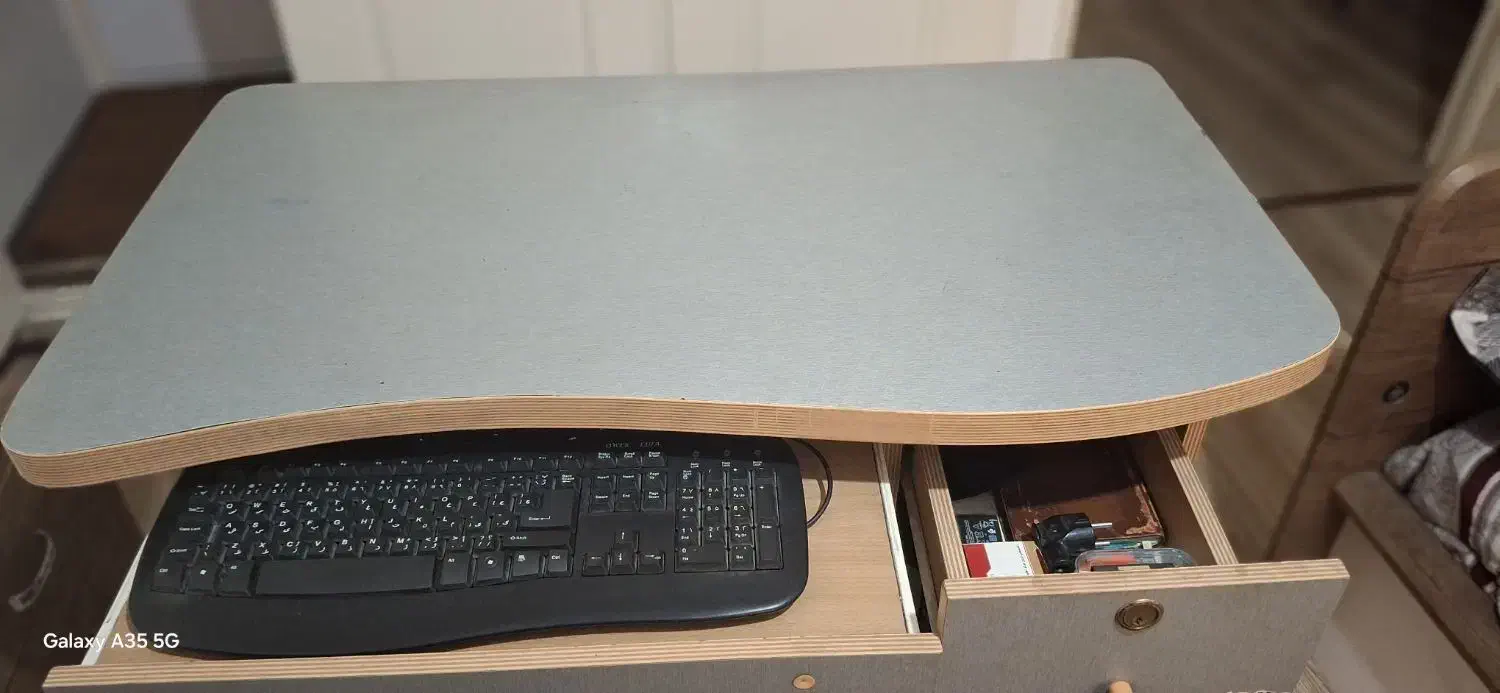 میز کامپیوترسالم|میز تحریر و کامپیوتر|تهران, نازی‌آباد|دیوار