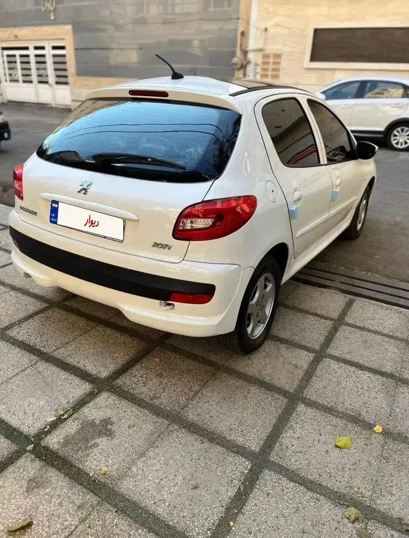 207پانا مدل 1401|خودرو سواری و وانت|الوند, |دیوار