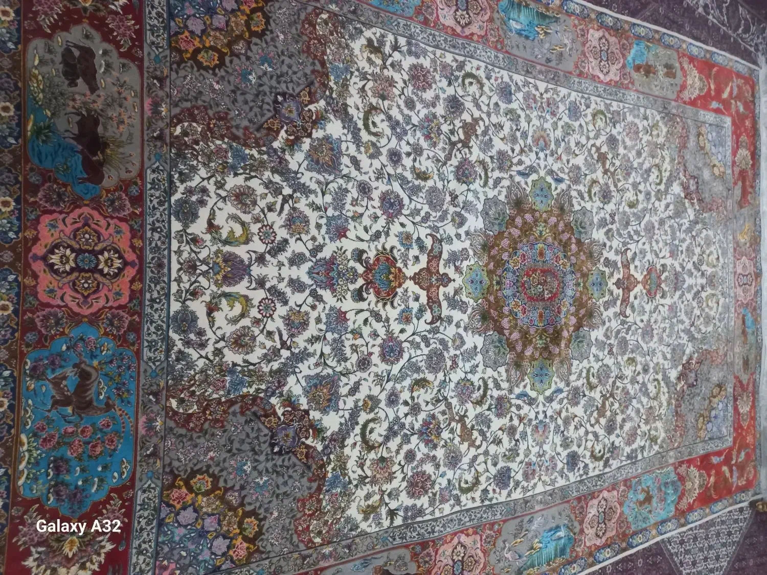 فرش ابریشم ۶متری ویک عدد فرش ۱ونیم دریک|فرش|سراب, |دیوار