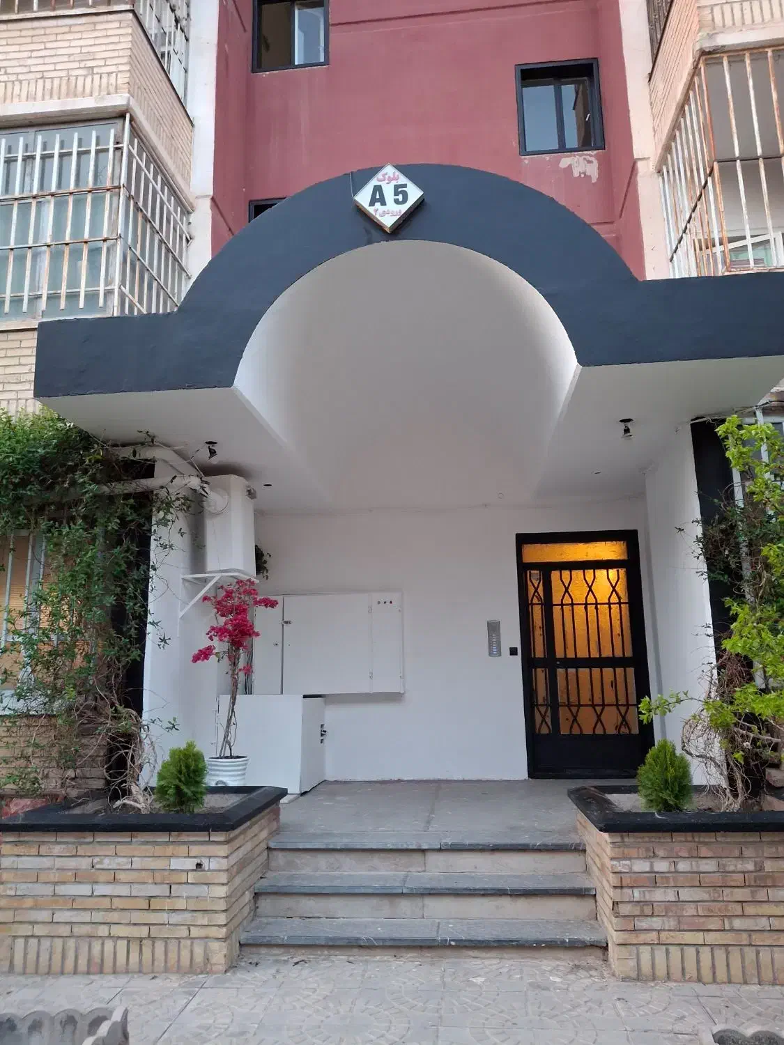 سوئیت ۴۲ متری . شهرک هزار واحدی|فروش آپارتمان|محمدشهر, هزار واحدی|دیوار