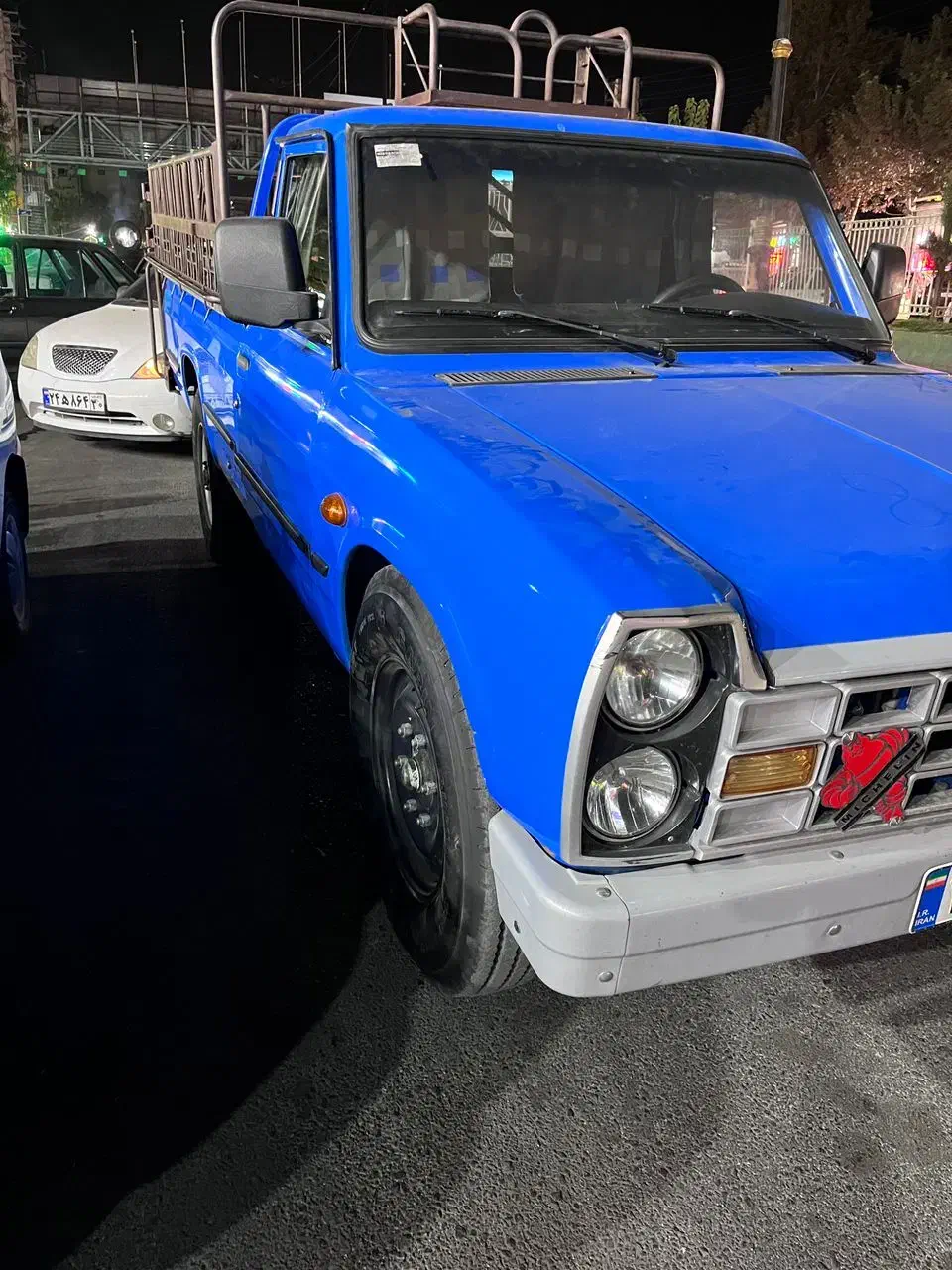 وانت نیسان دوگانه کارخانه دریچه سیمی|خودرو سواری و وانت|بومهن, |دیوار