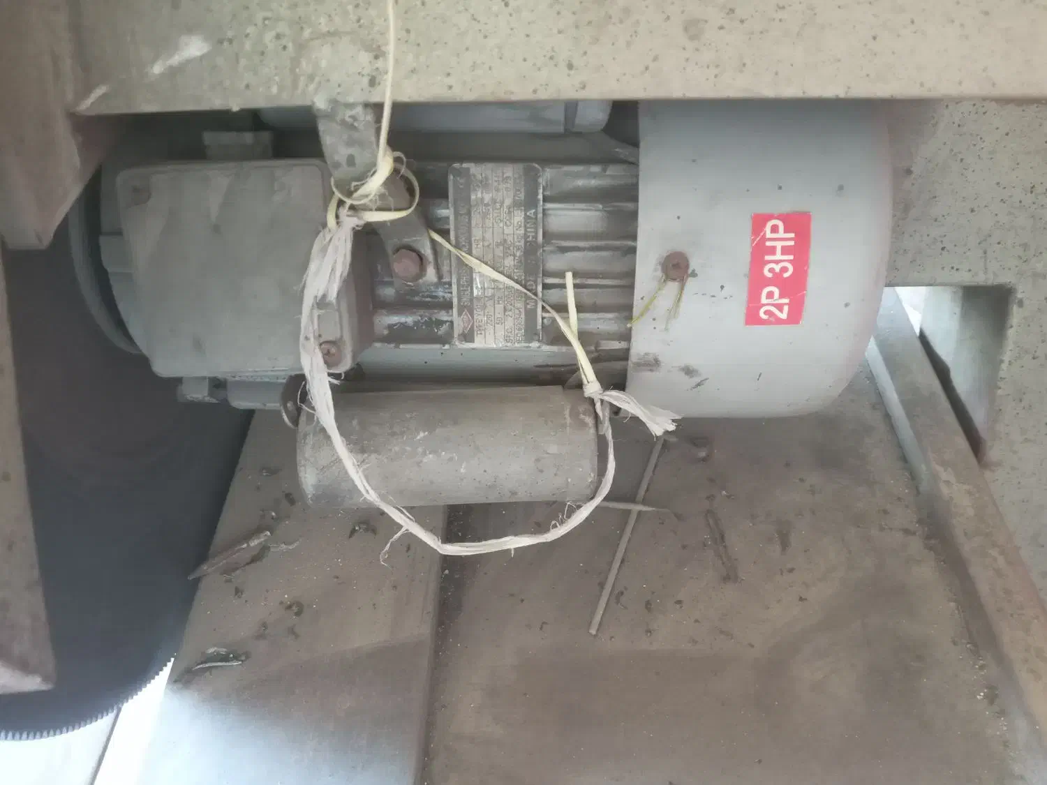 اره آتشی دست دوم|ابزارآلات|منوجان, |دیوار