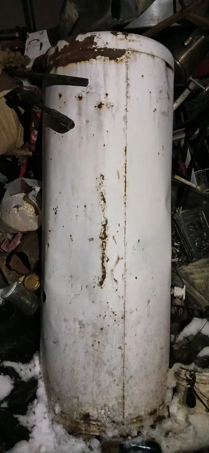 یک عدد اب گرمکن زمینی|آبگرمکن، پکیج، شوفاژ|خسروشاه, |دیوار