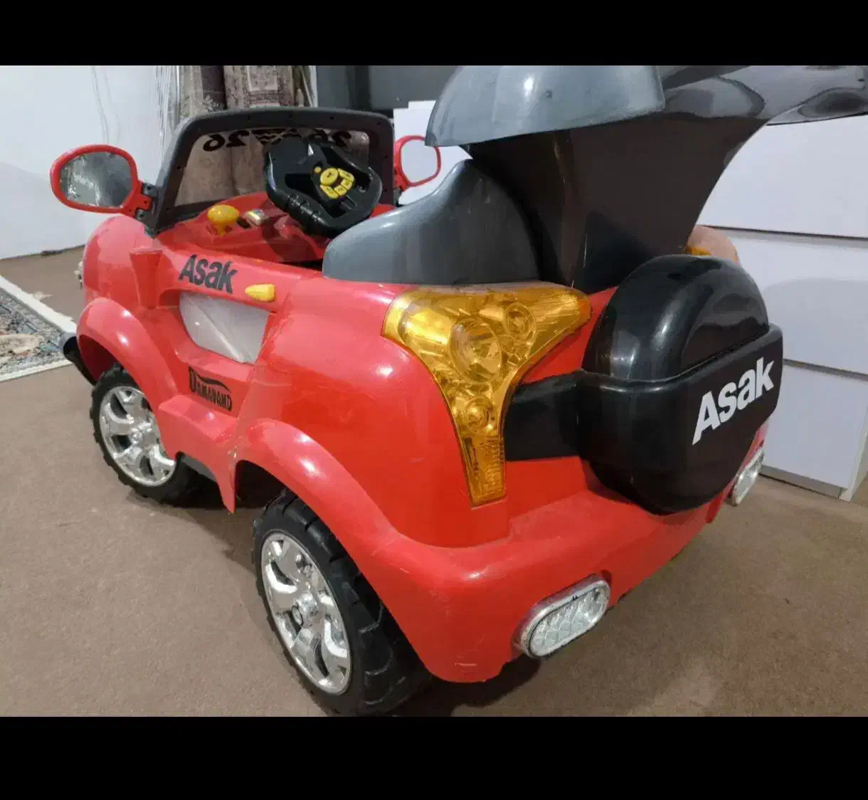 ماشین شارژی|اسباب‌بازی بچه|سنندج, |دیوار