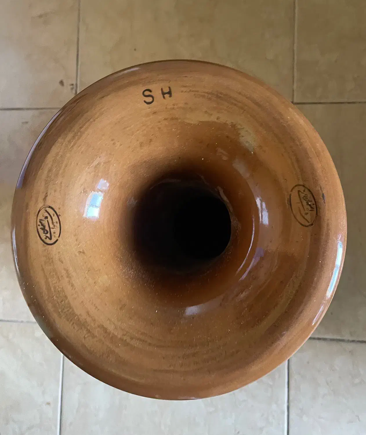 تمبک سه مهر sh|سازهای سنتی|اصفهان, باغ دریاچه|دیوار