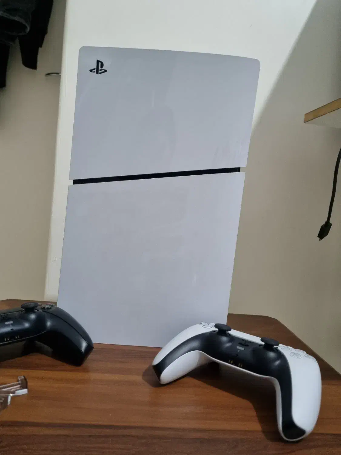 PS5 Slim Digital حافظه 1TB به همراه دسته مشکی|کنسول، بازی ویدئویی و آنلاین|تهران, بهار|دیوار