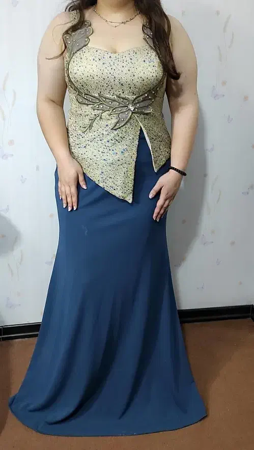 لباس مجلسی زنانه|لباس|گلبهار, شهر جدید گلبهار|دیوار