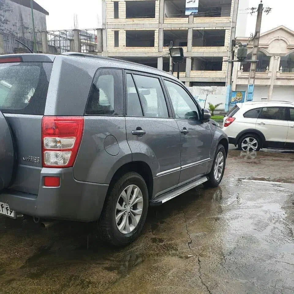 سوزوکی گرند ویتارا ۹۷ اتومات ۲۴۰۰|خودرو سواری و وانت|تهران, حکمت|دیوار