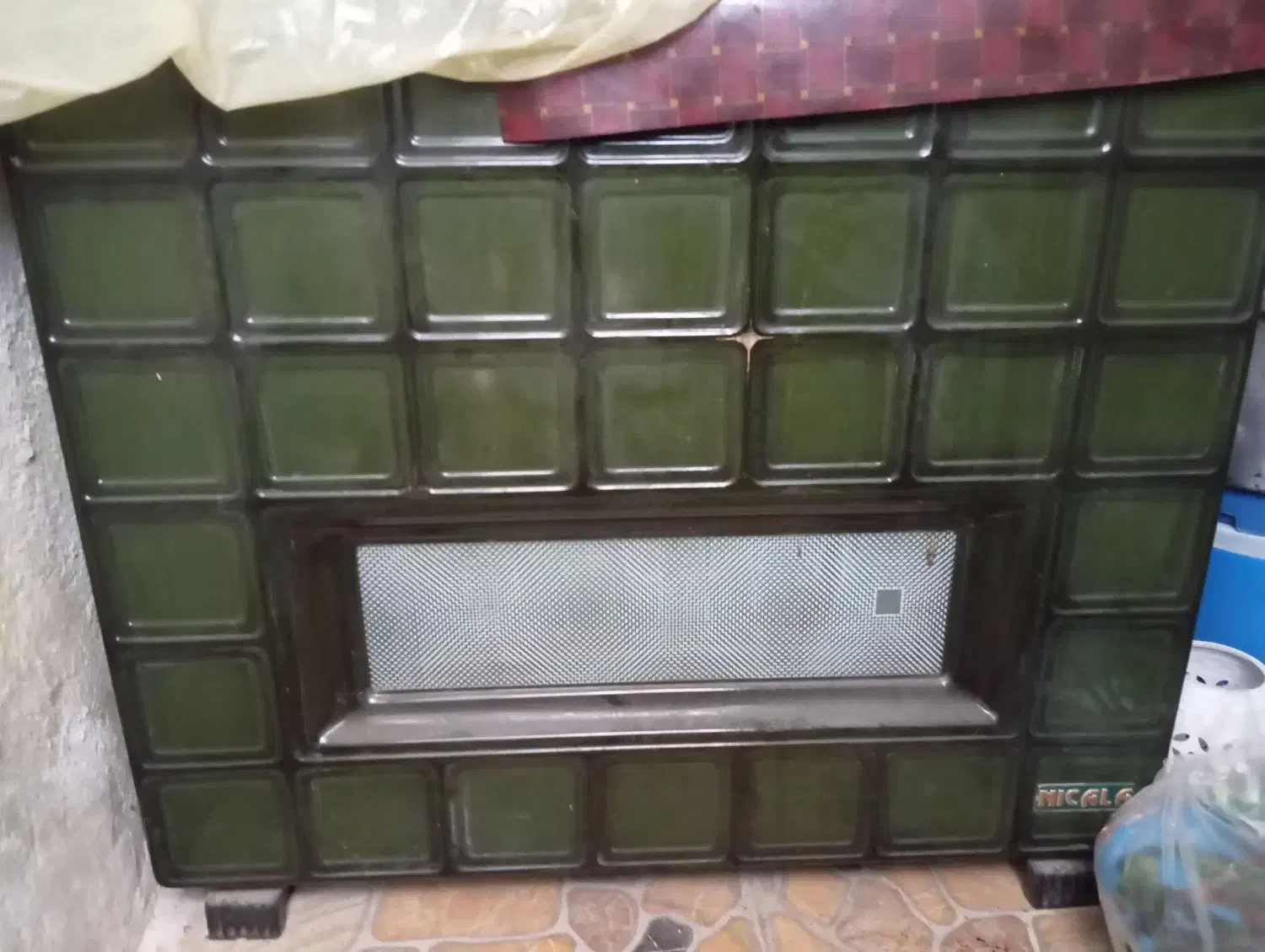 بخاری وگل میزبزرگ|بخاری، هیتر، شومینه|فسا, |دیوار