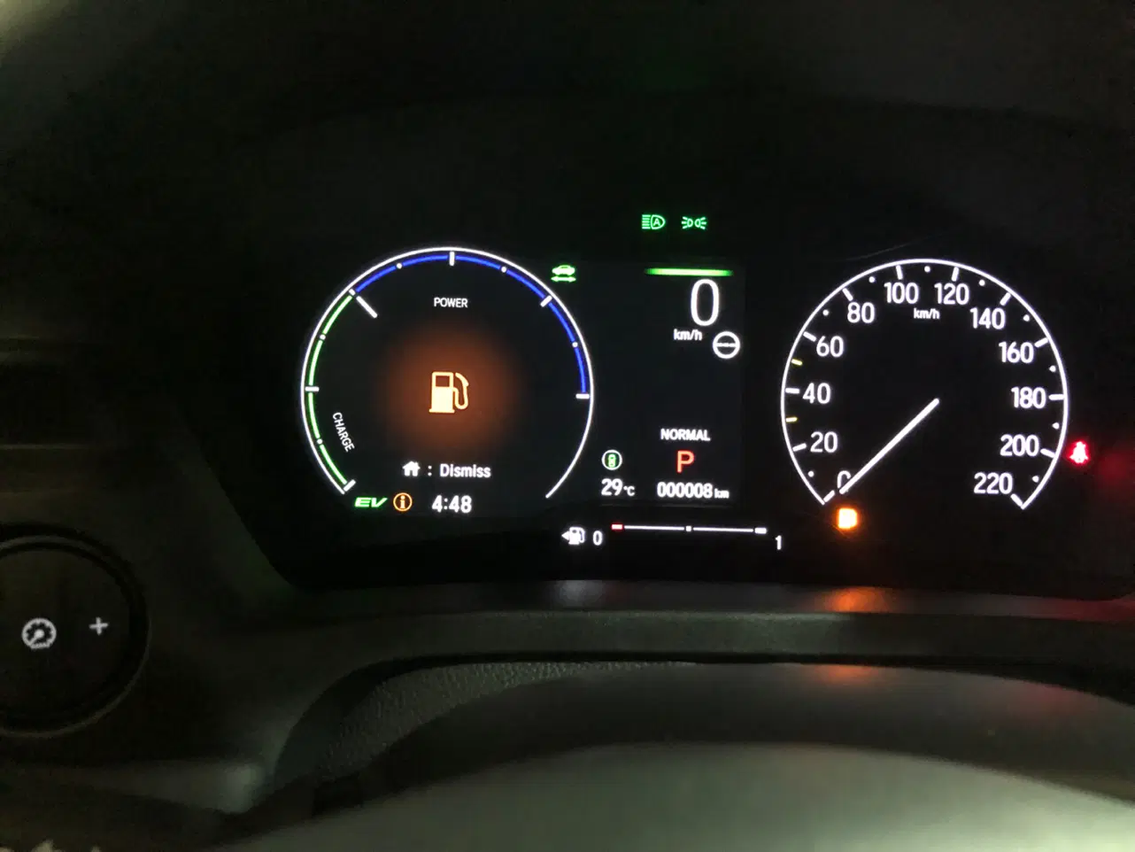 Honda HRV 2025 قرمز|خودرو سواری و وانت|تهران, نیاوران|دیوار