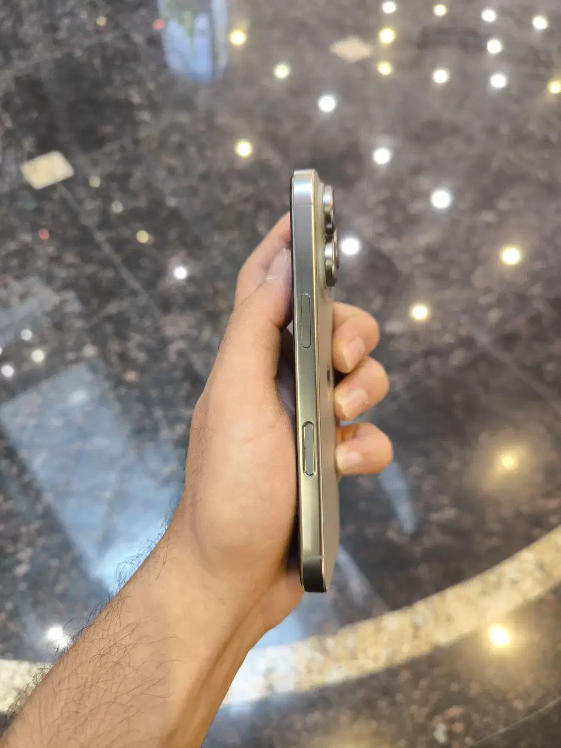 گوشی iphone 16 pro 256 zza|موبایل|تهران, گلستان (شهرک راه آهن)|دیوار