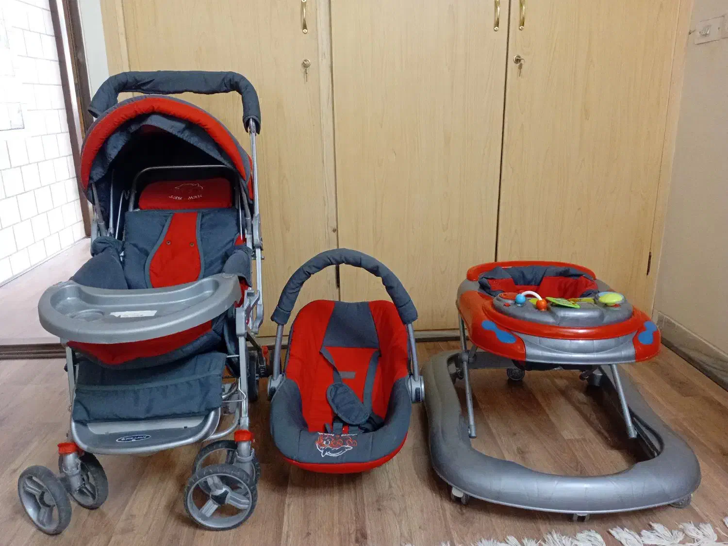 کالسکه ،روروئک و کریر|کالسکه و لوازم جانبی|گلپایگان, |دیوار