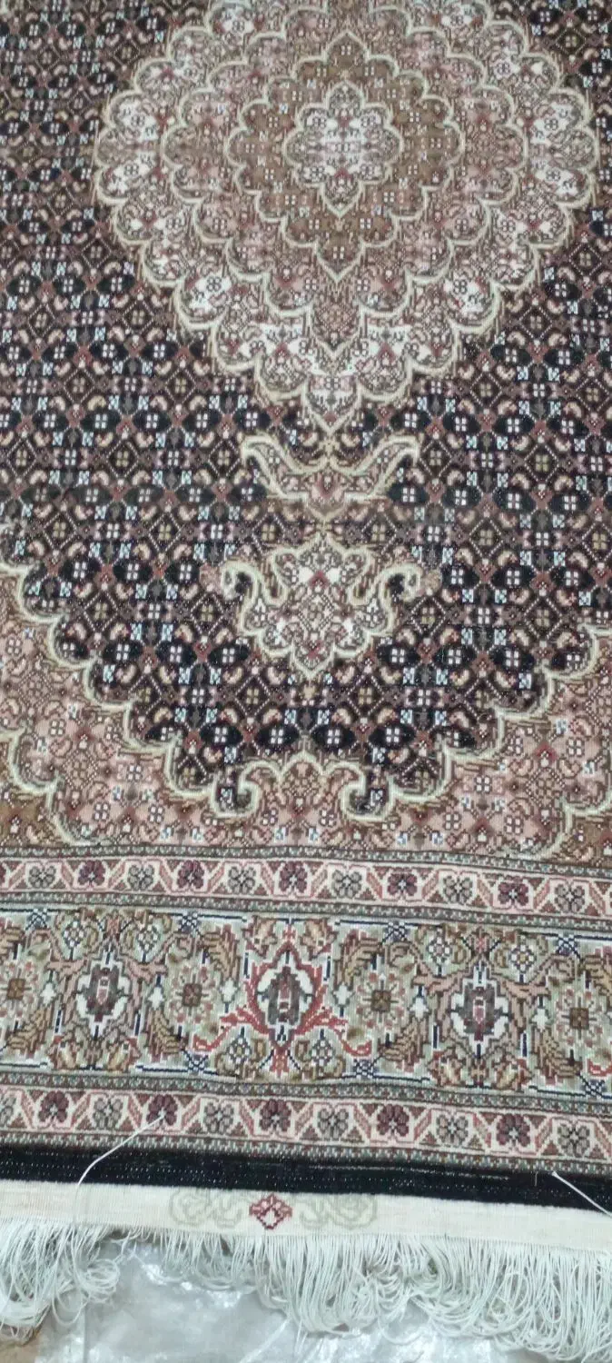 بصورت نقدی می فوروشم|فرش|خوی, |دیوار