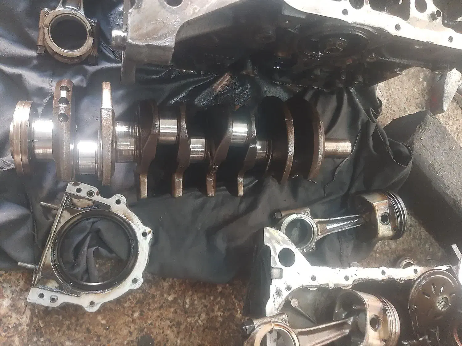 قطعات tu5 و پژو|قطعات یدکی و لوازم جانبی|رشت, نیروی دریایی|دیوار