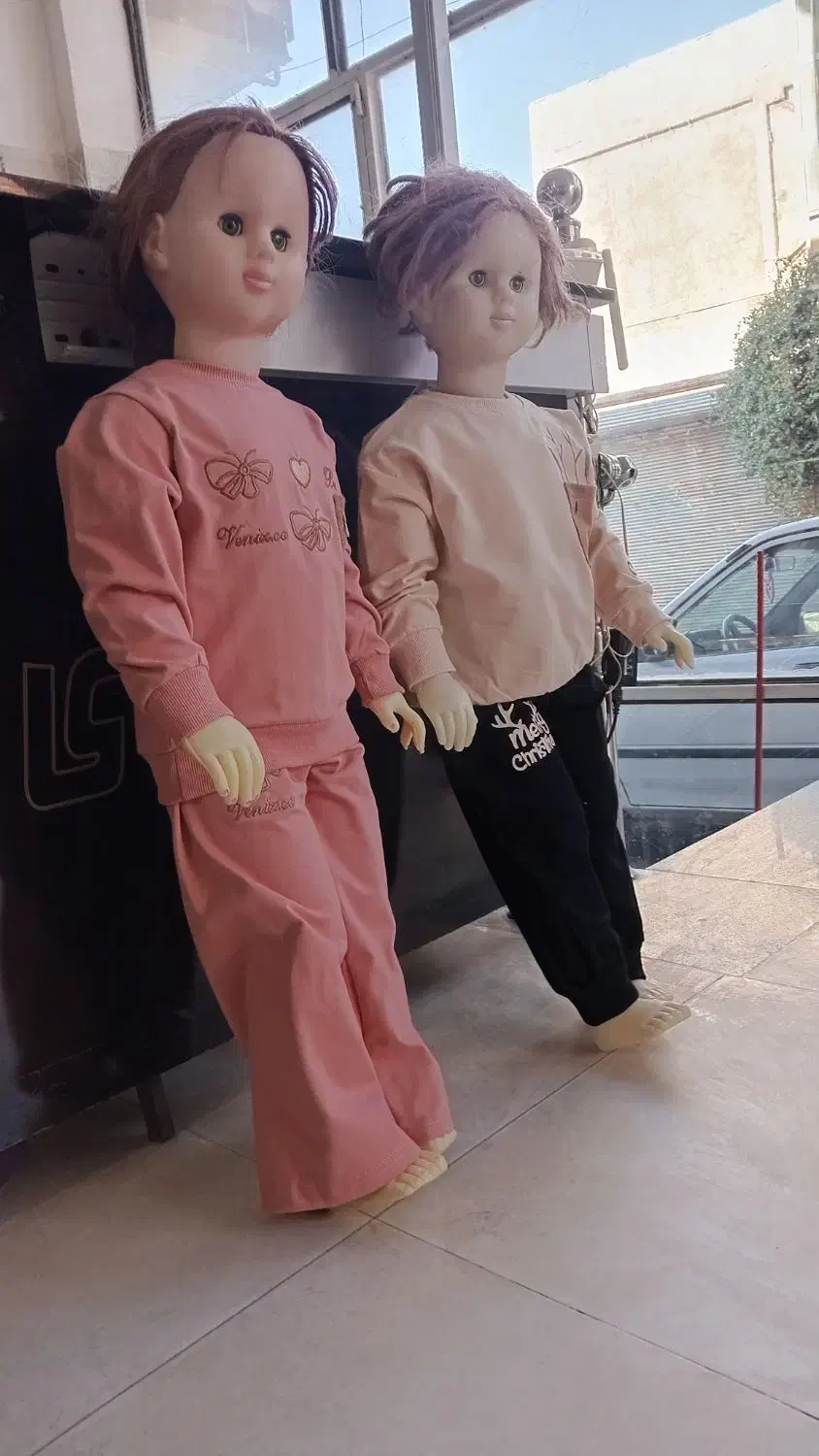 مانکن|فروشگاه و مغازه|هرسین, |دیوار