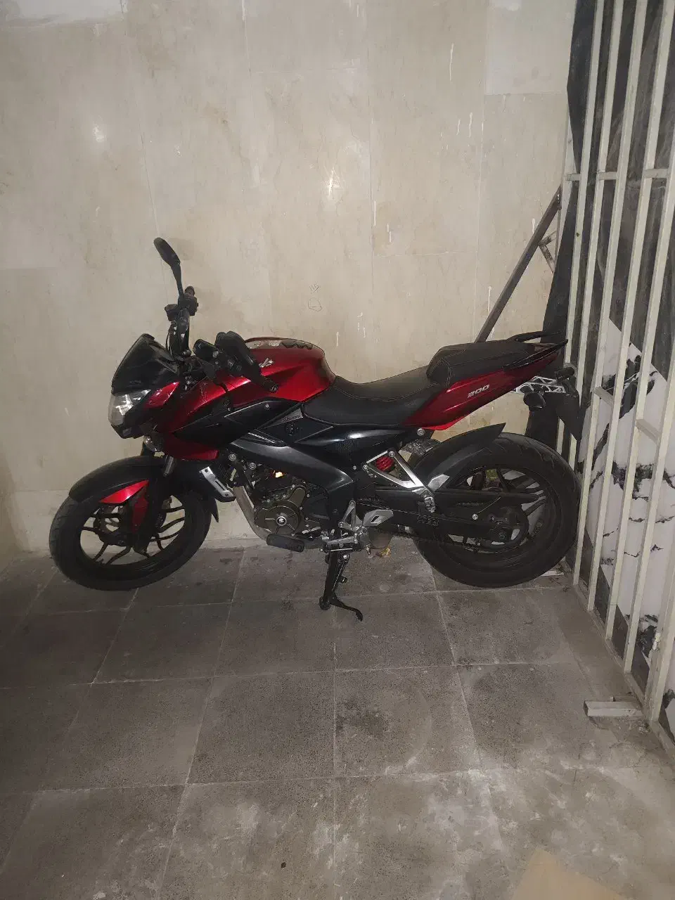 ns200 مدل ۹۲|موتورسیکلت|تهران, مشیریه|دیوار