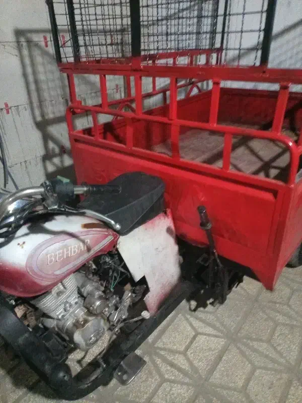 سه چرخ 200|موتورسیکلت|سبزوار, قلعه‌نو دهزار|دیوار