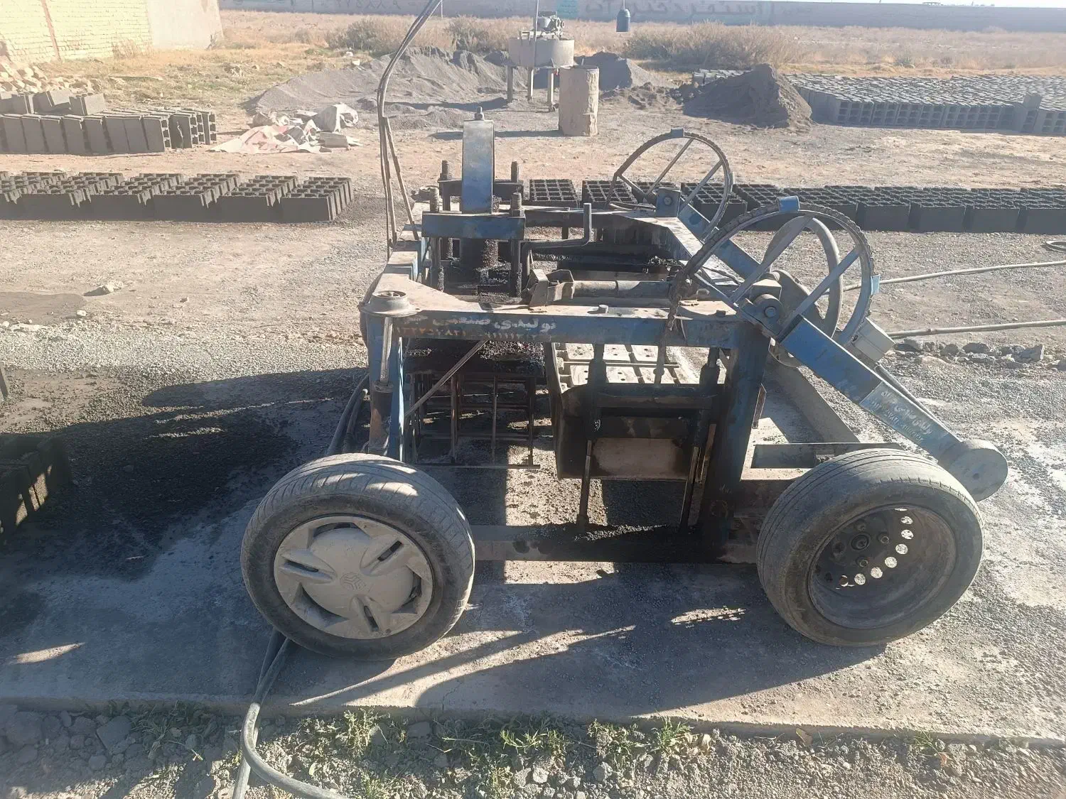 فروش دستگاه بلوکه زنی و میکسر|ماشینآلات صنعتی|نیشابور, گنبد سبز|دیوار