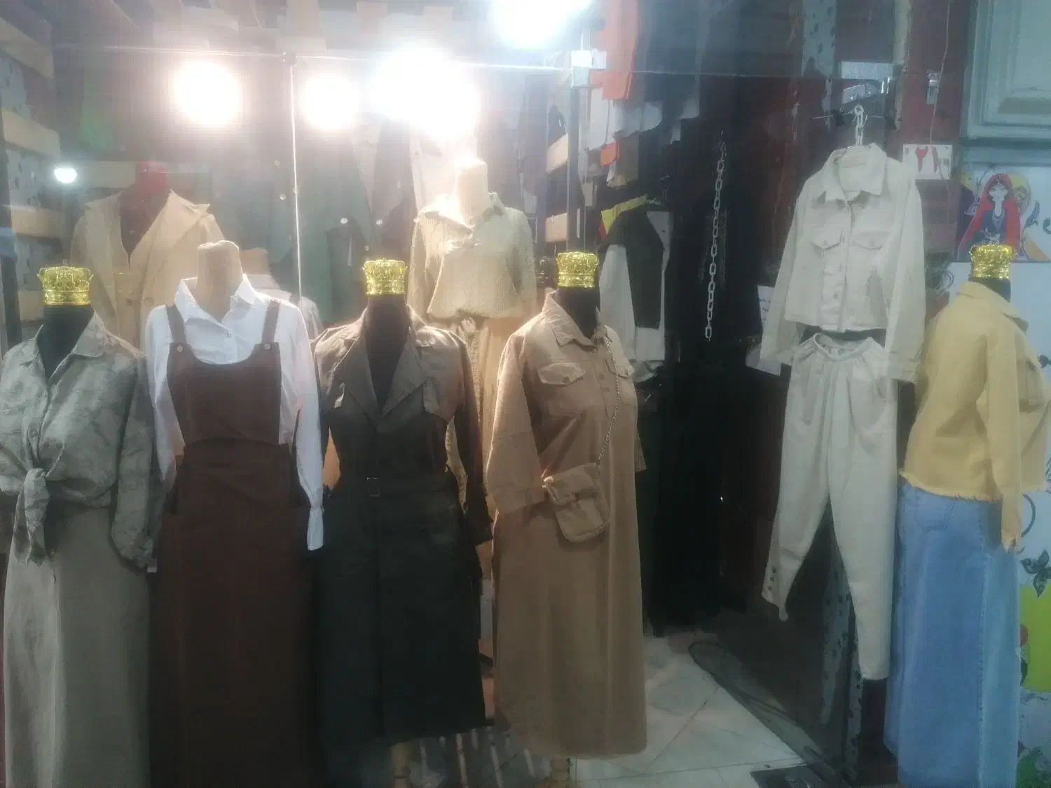 همه کارا به صورت یکجا به فروش میرسید|لباس|شیراز, لب آب|دیوار