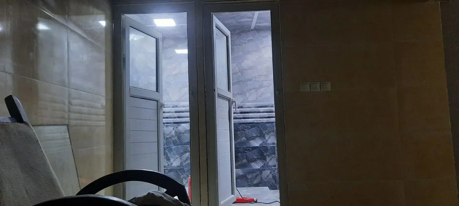 لکه گیری و خرده کاری گچ وکاشی|خدمات پیشه و مهارت|ارومیه, |دیوار