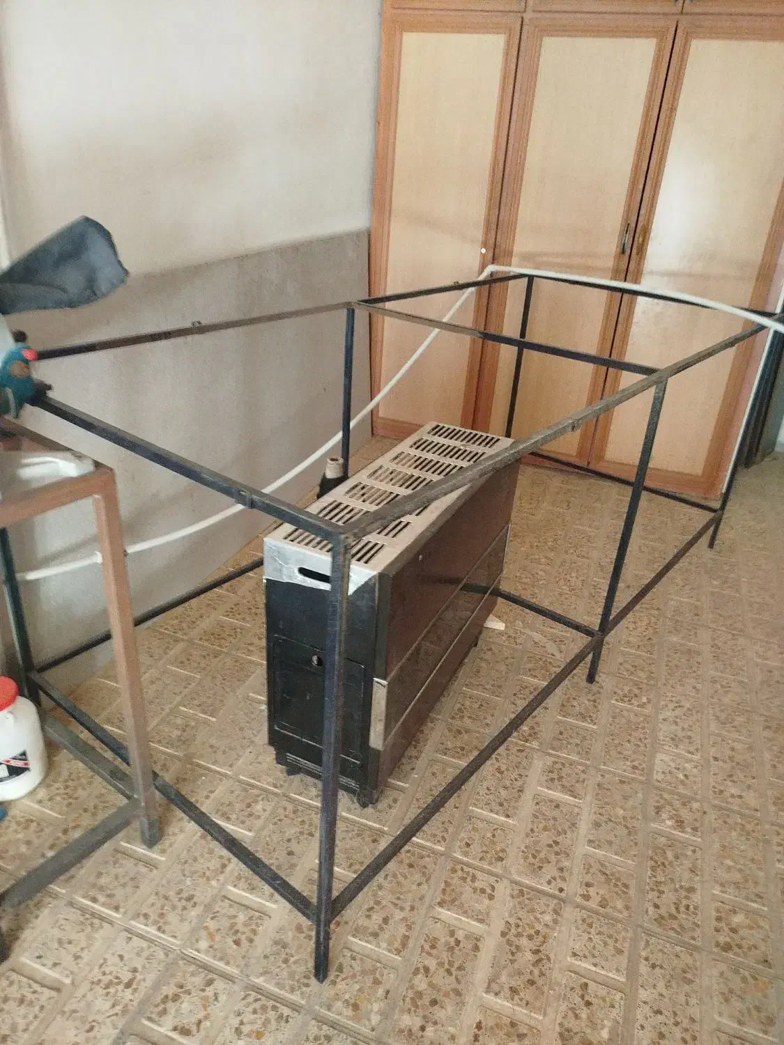 پمپ باد ،چرخ خیاطی ،اره فارسی بر ،میزکار|ماشین‌آلات صنعتی|همدان, |دیوار