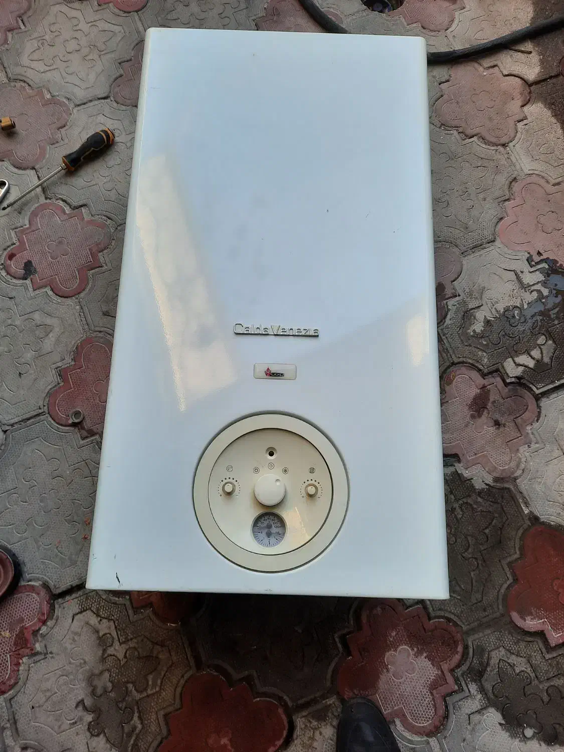 پکیج|آبگرمکن، پکیج، شوفاژ|مشگین شهر, |دیوار