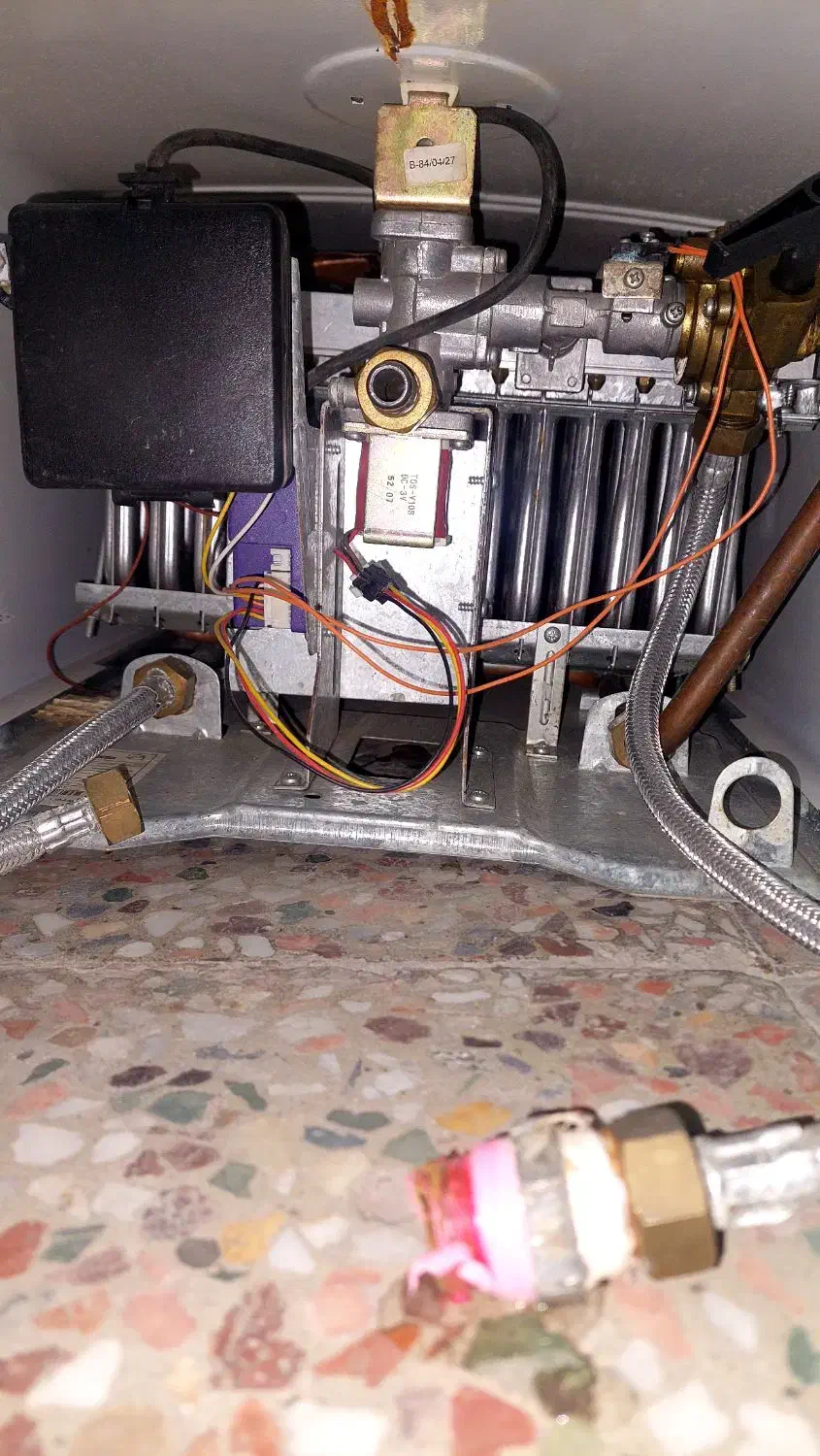 آبگرمکن بوتان|آبگرمکن، پکیج، شوفاژ|کرمانشاه, |دیوار