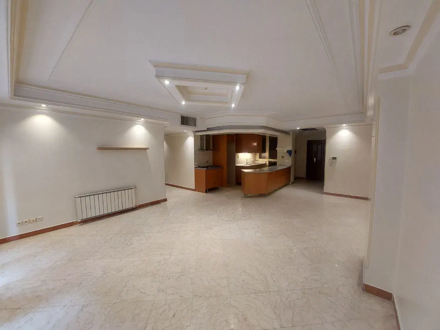 اجاره100متری روبه آفتاب لوکیشن تاپ هروی