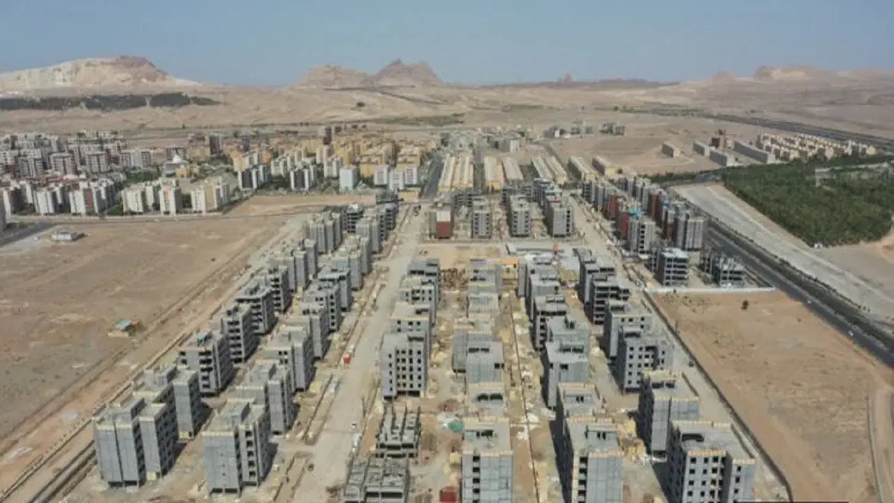 زمین تجاری در 560 هکتاری شهرک شهید رئیسی|فروش زمین و ملک کلنگی|قم, مسکن مهر|دیوار