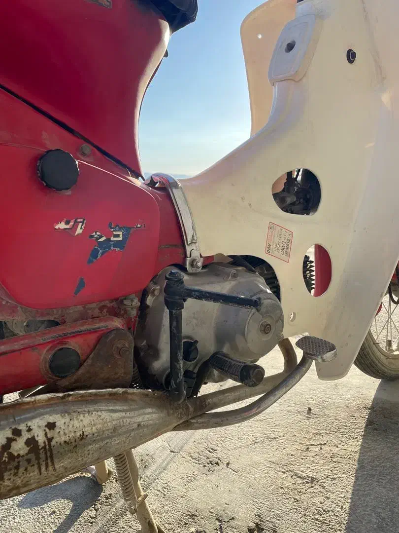 دو عدد موتور سیکلت هوندا ۷۰ ژاپن|موتورسیکلت|مهر, |دیوار