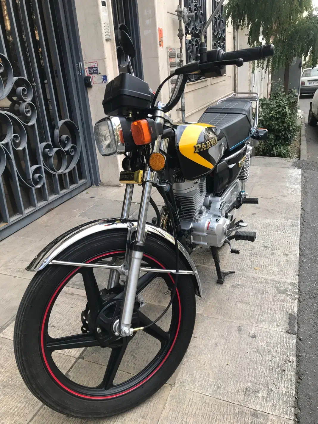 پرواز ۲۰۰ در حد صفر|موتورسیکلت|تهران, گیشا|دیوار