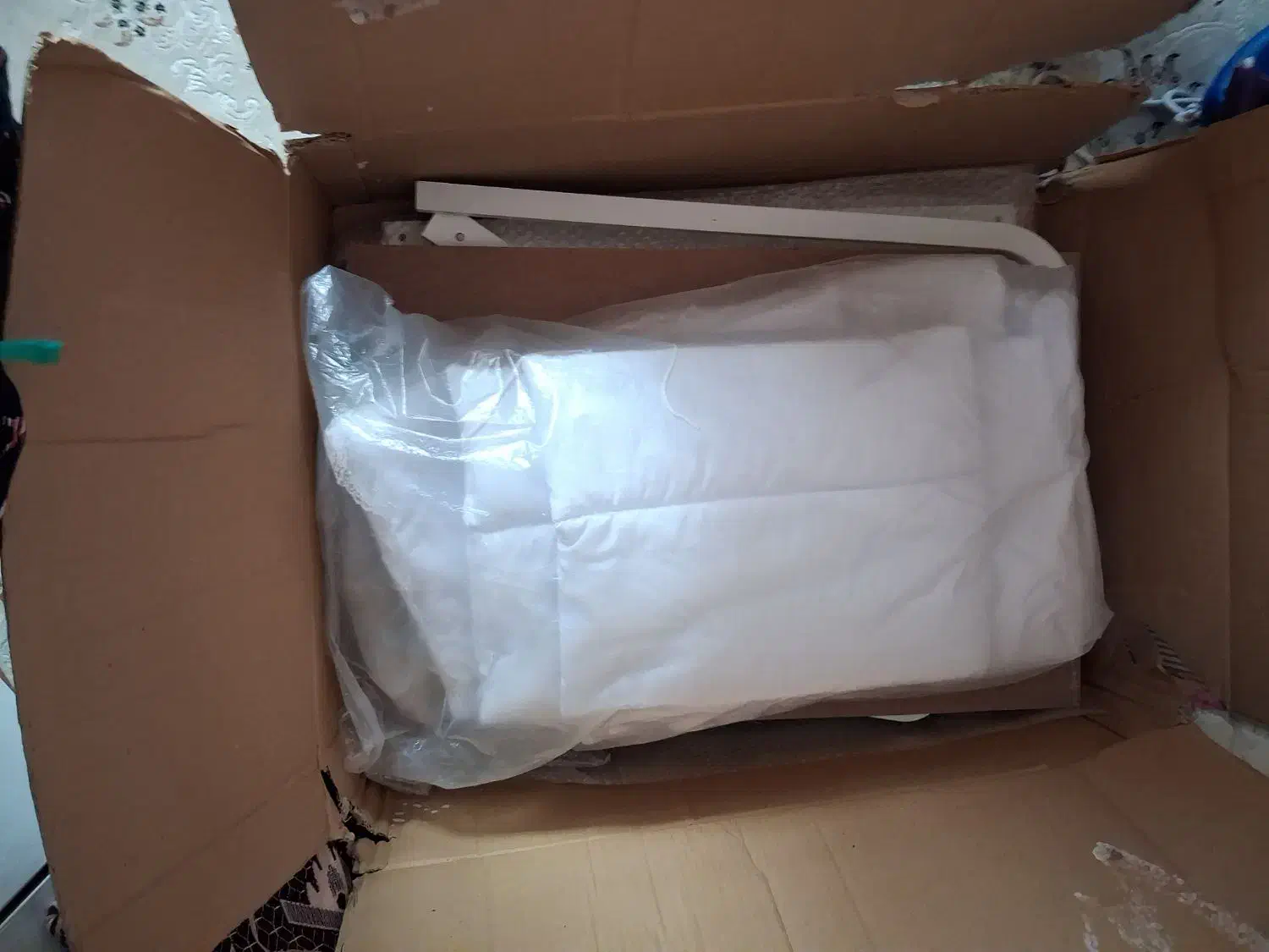 تخت بغل مادر|تخت و صندلی بچه|فردیس, طالقانی|دیوار