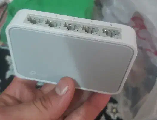 هاب و سوئیچ|مودم و تجهیزات شبکه|سبزوار, کاشفی شمالی (دادگستری)|دیوار