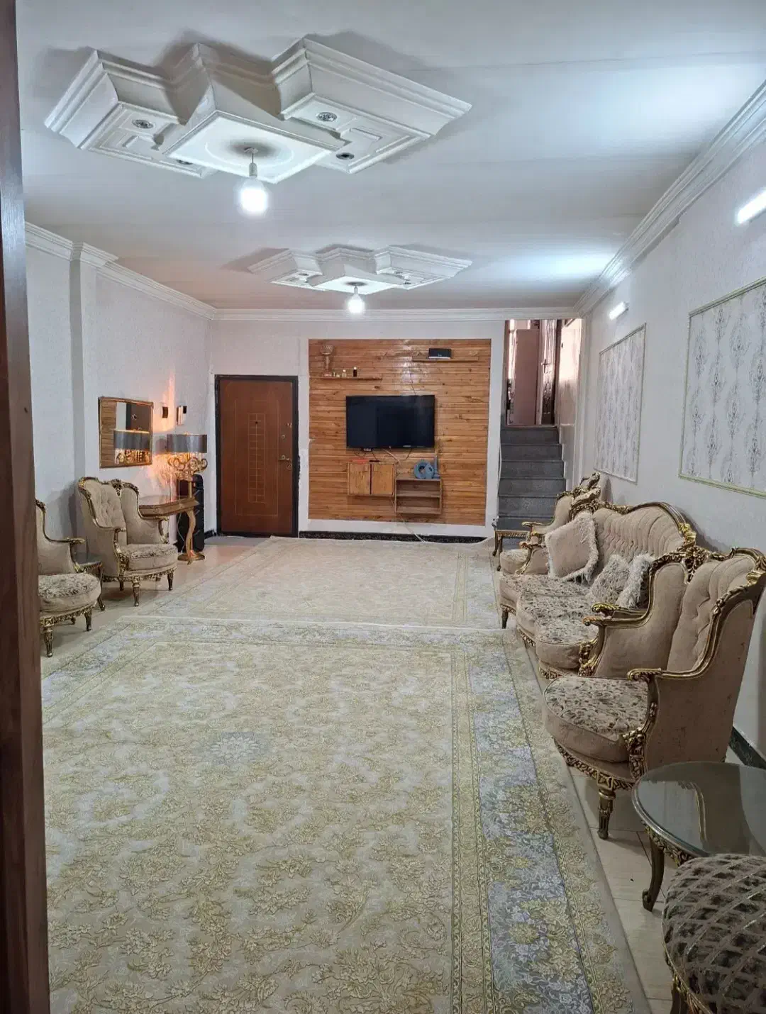 واحد ۱۰۰متری دوبکلس/طبقه دوم|فروش آپارتمان|مشهد, ایثارگران|دیوار