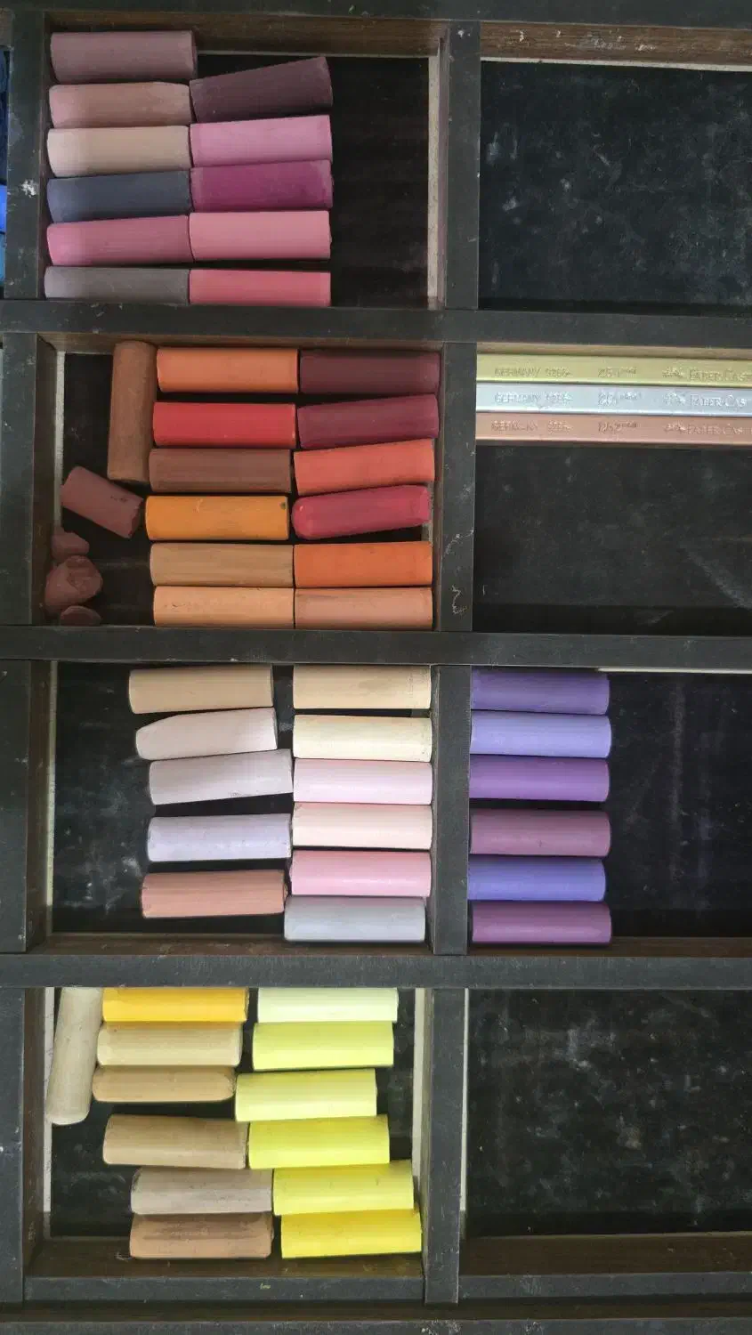 پاستل گچی رامبراند|لوازم التحریر|تهران, مجیدیه|دیوار