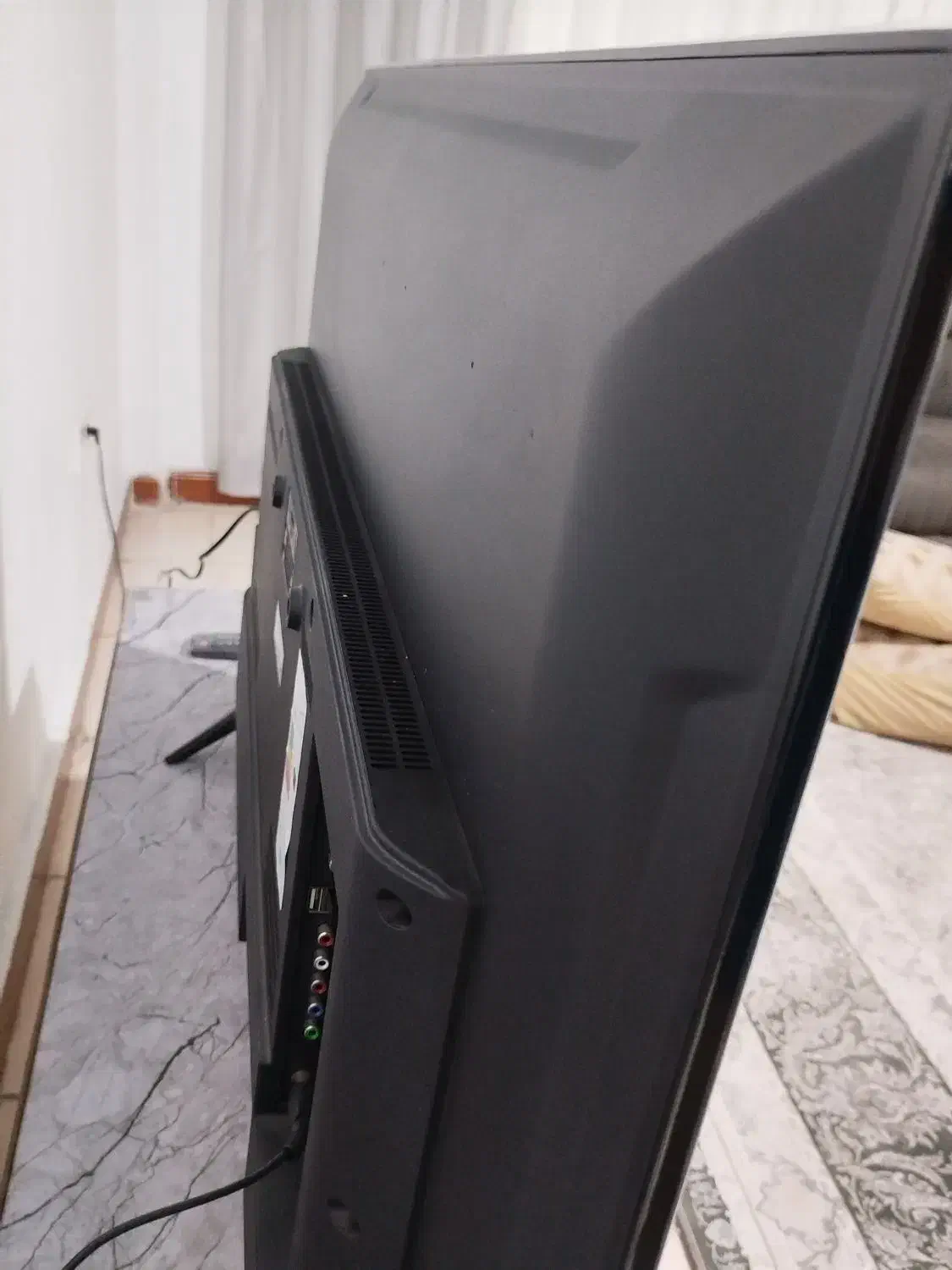 تلویزیون در حد نو|تلویزیون و پروژکتور|فردیس, شهرک شهید حسینی|دیوار