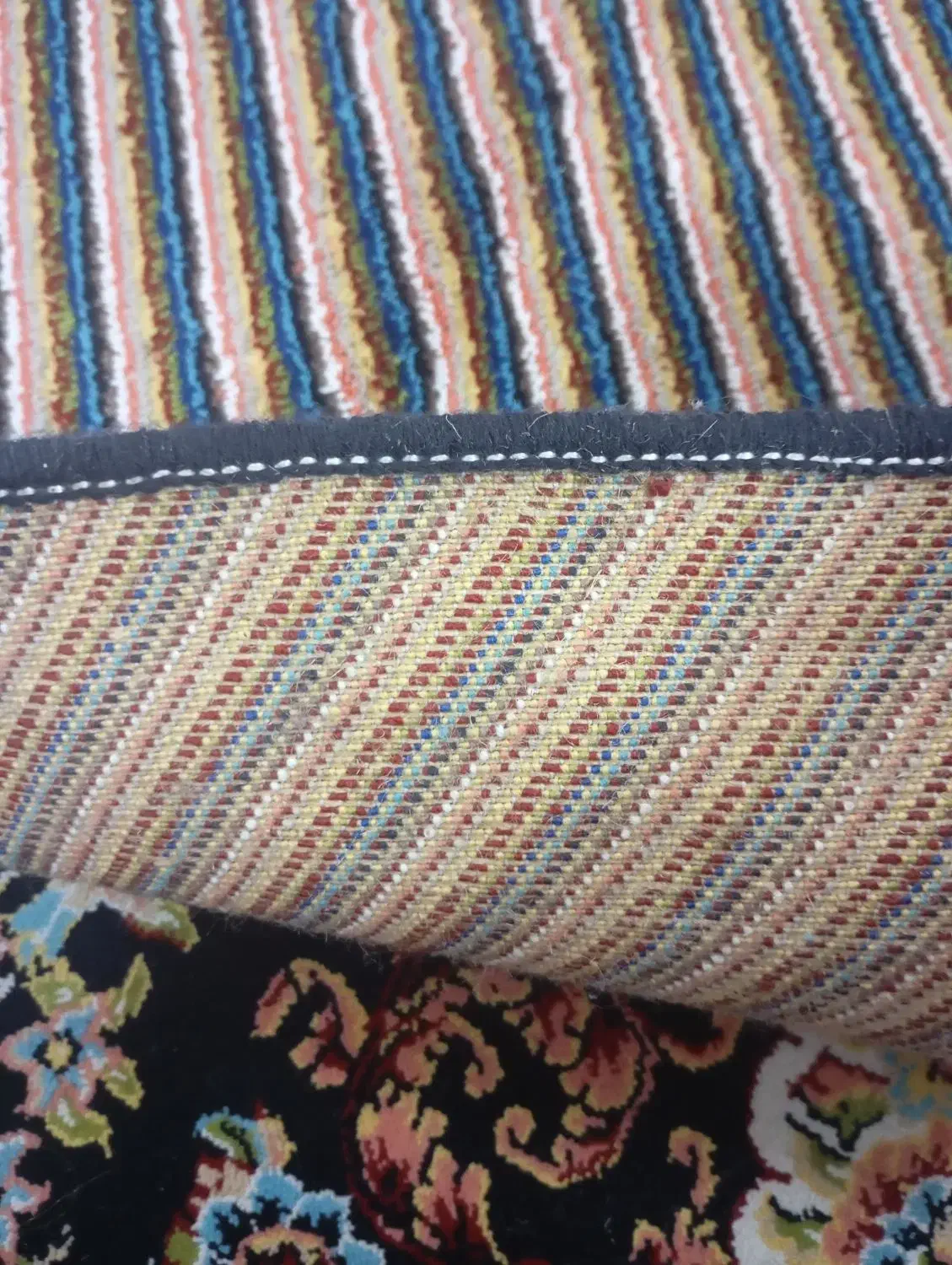 گلیم مناسب باغ|فرش|کاشان, شهرک خاتم الانبیا (مسکن ملی کاشان)|دیوار