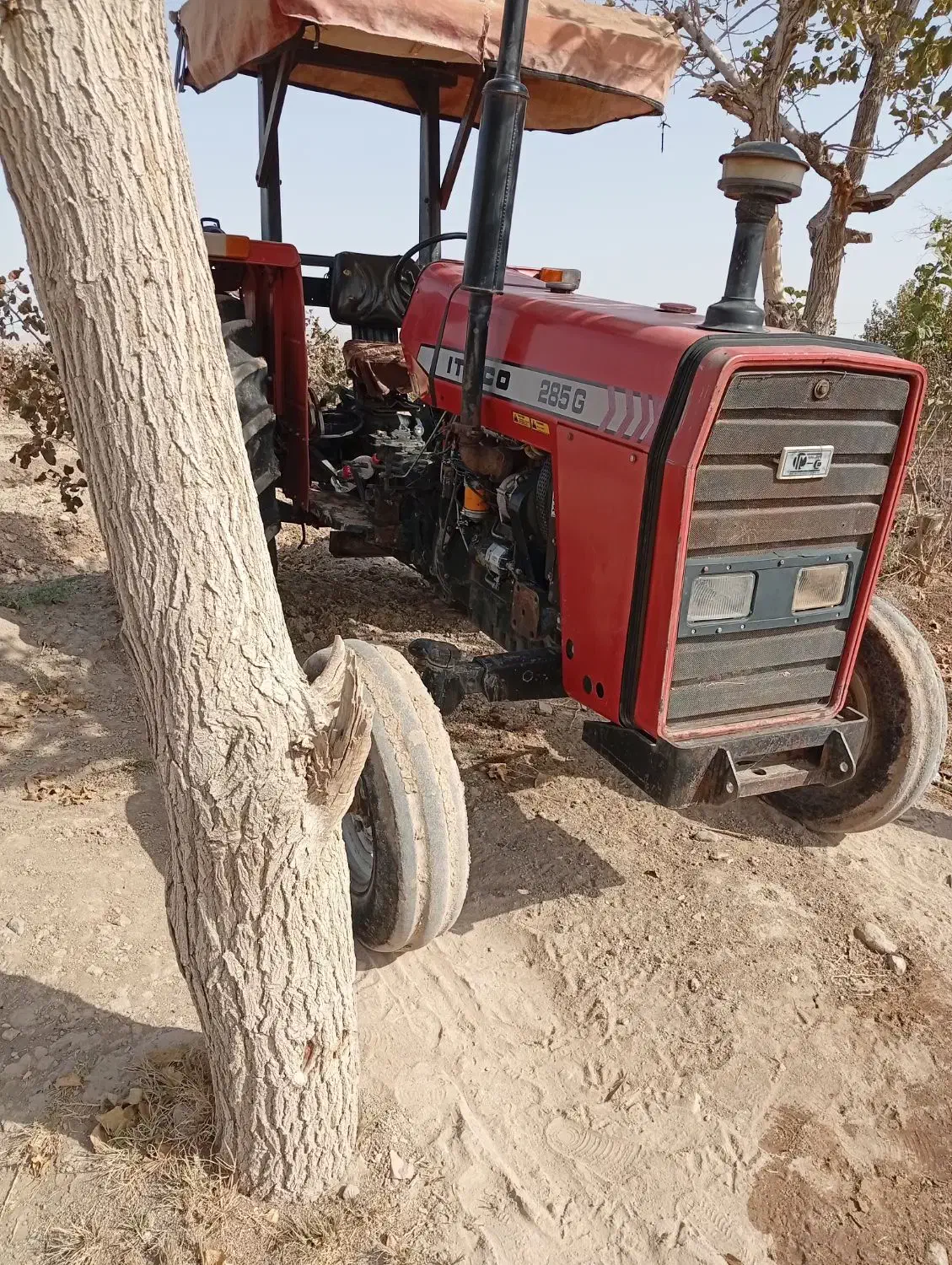 تراکتور 92با بیل جلو|خودرو سنگین|تربتحیدریه, تپه ننه حجی|دیوار