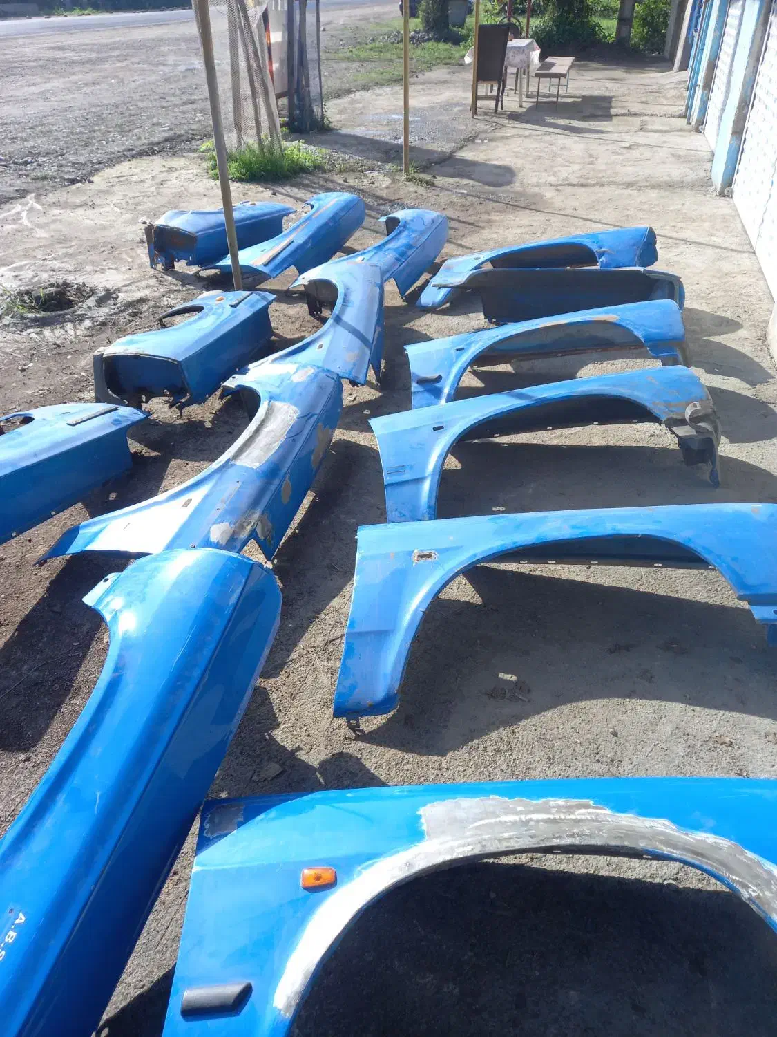 در و گلگیر و کاپوت و  اتاق جلو نیسان|قطعات یدکی و لوازم جانبی|رشت, لاکان|دیوار