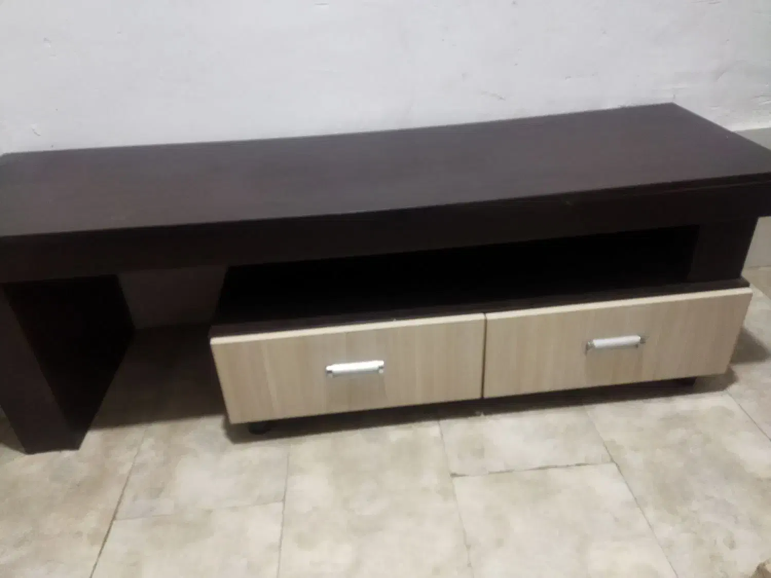 سالم|میز تلویزیون|مینودشت, |دیوار