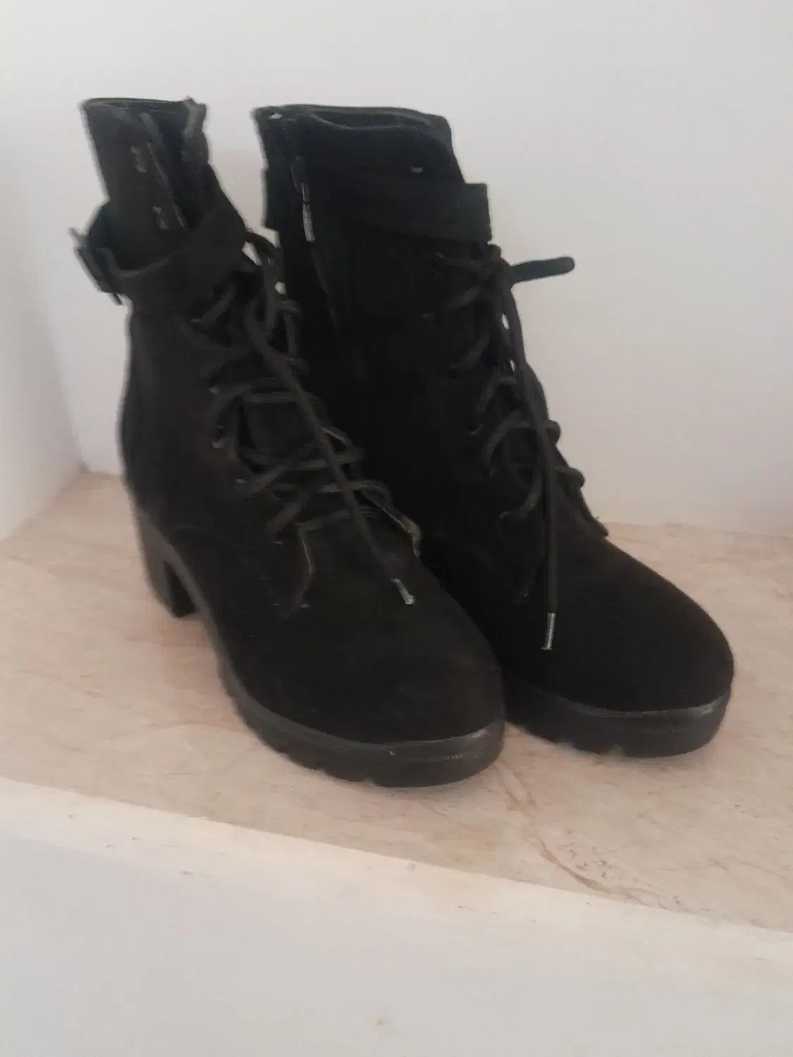 بوت و کفش مجلسی نو|کیف، کفش، کمربند|بهار, |دیوار