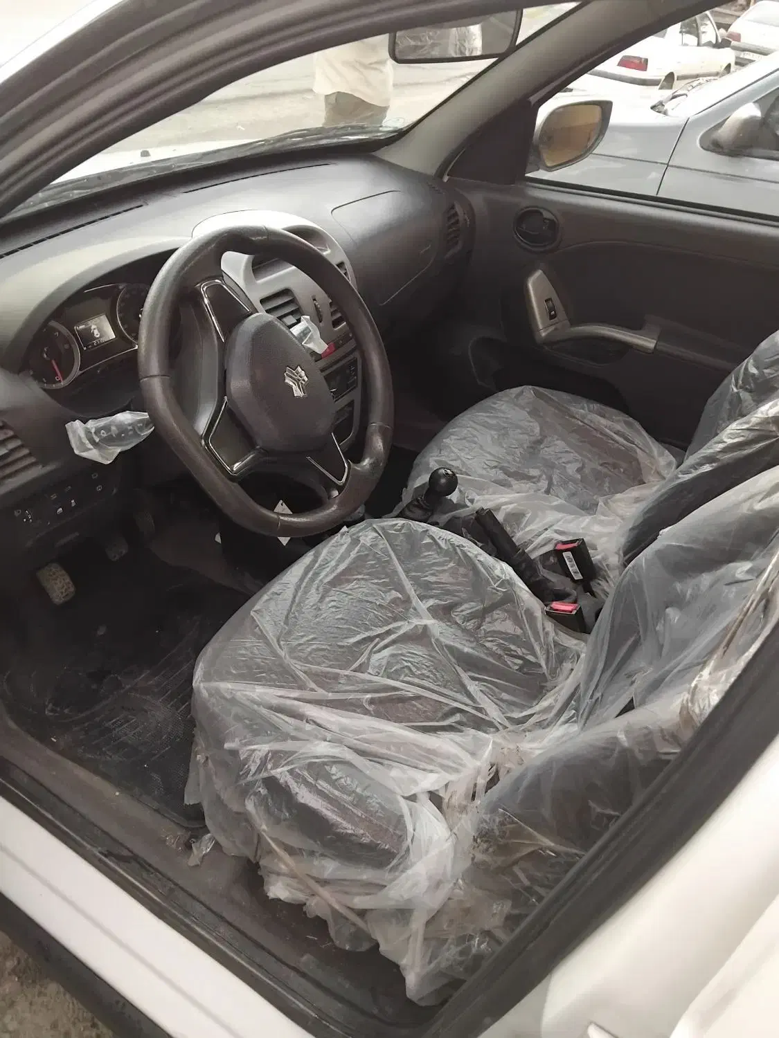 کوییک1404R|خودرو سواری و وانت|کهنوج, |دیوار