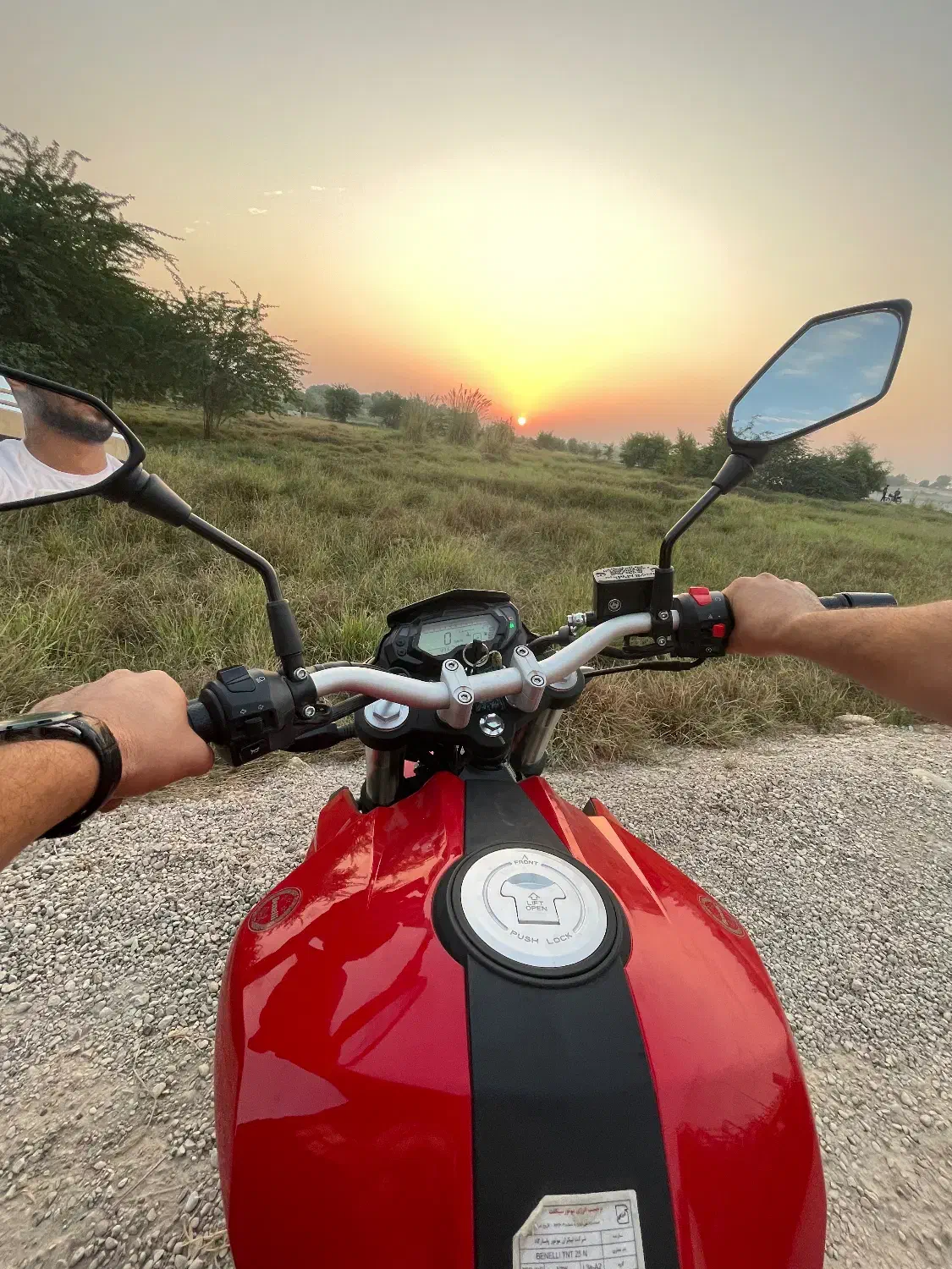 موتور بنلی تک سیلندر نیوفیس|موتورسیکلت|دزفول, |دیوار