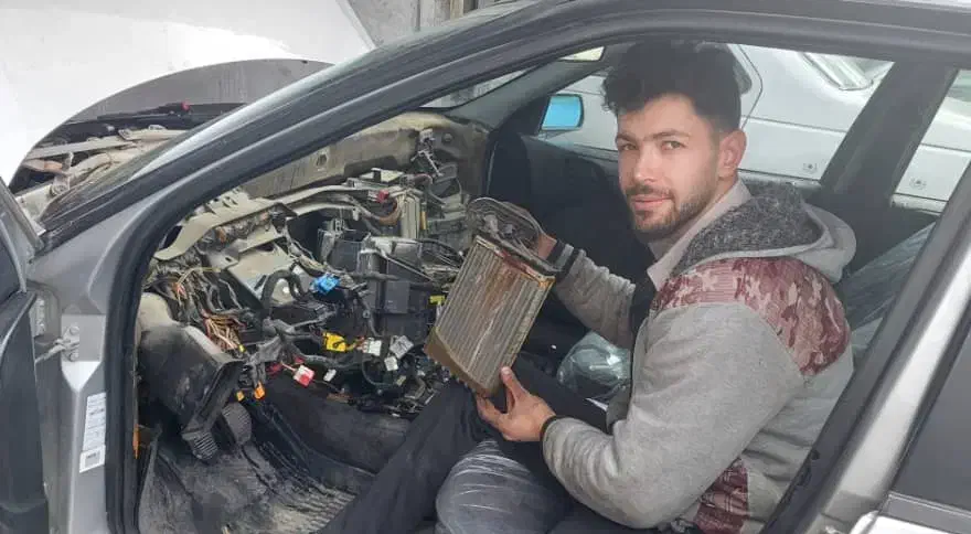 شست وشووتعویض رادیاتور بخاری مرکزکرمانشاه|خدمات موتور و ماشین|کرمانشاه, |دیوار