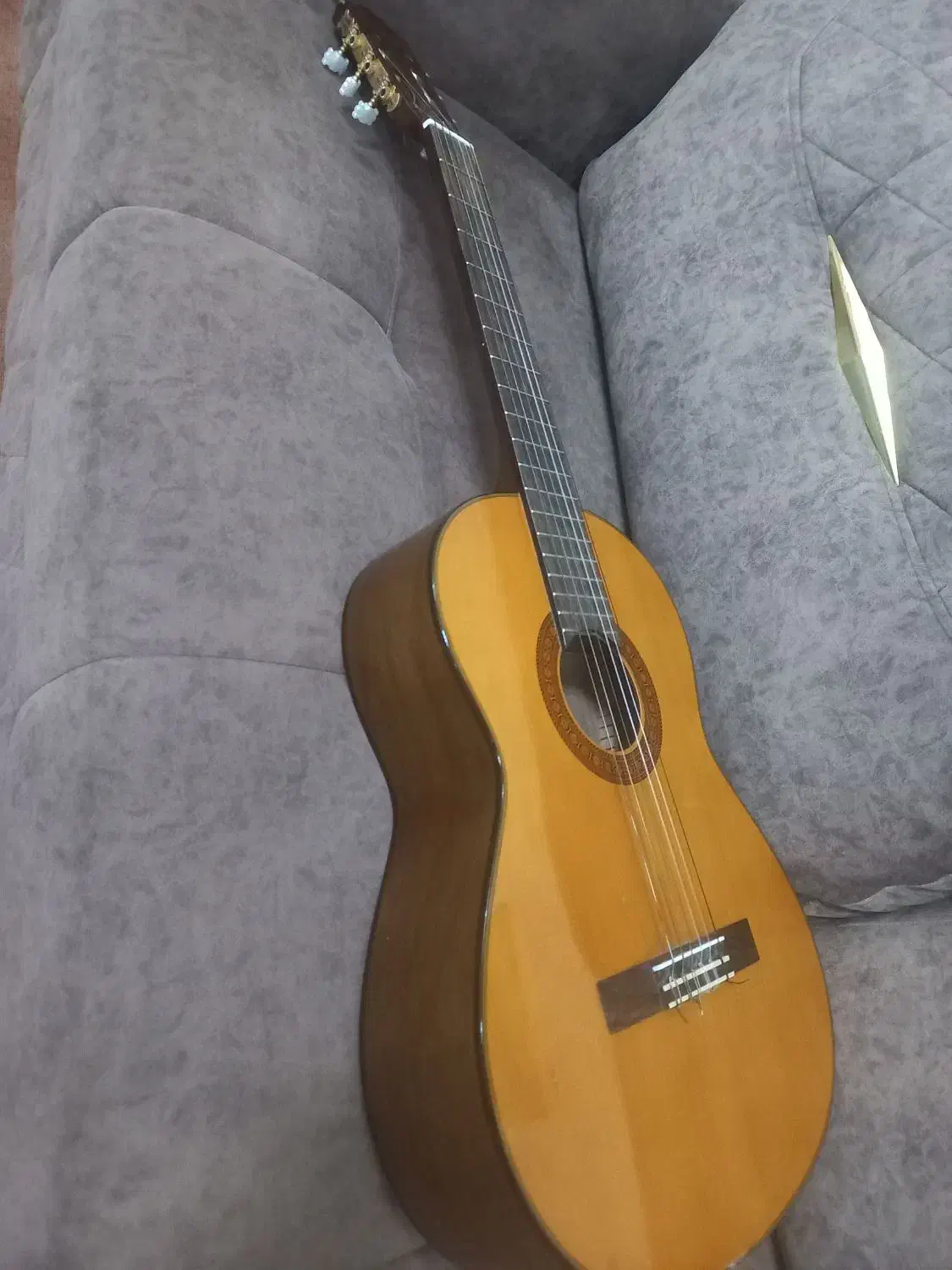 yamaha c70|گیتار، بیس، امپلیفایر|بوشهر, |دیوار