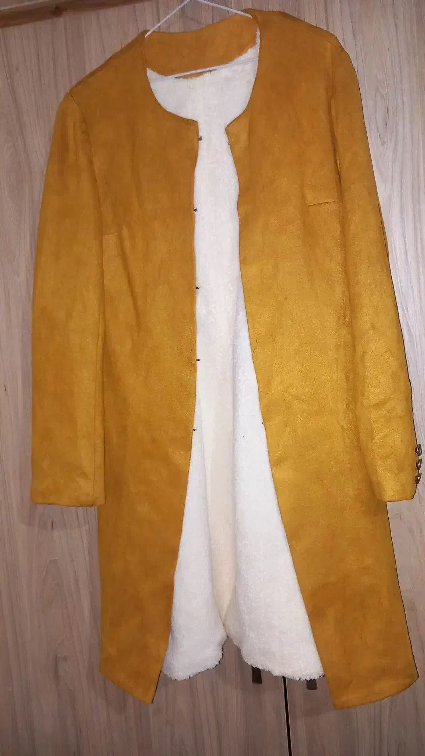 پالتو|لباس|رشت, شهرک قدس|دیوار