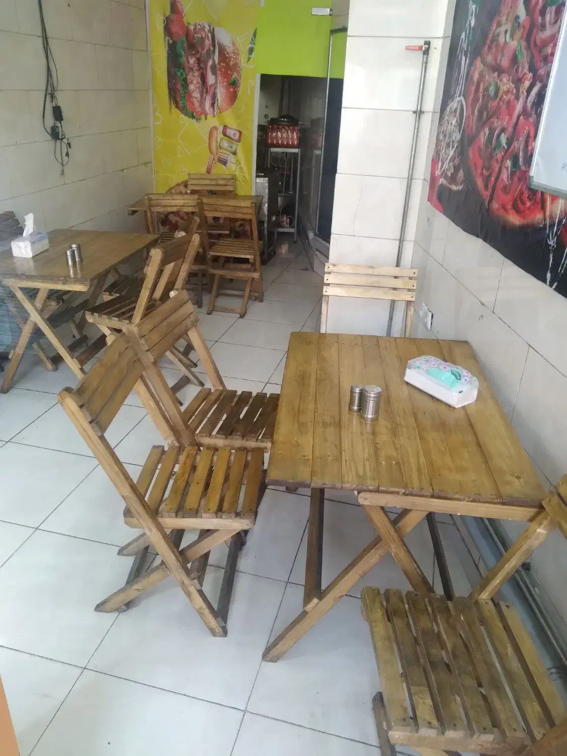 میز و صندلی چوبی|کافی‌شاپ و رستوران|تبریز, |دیوار