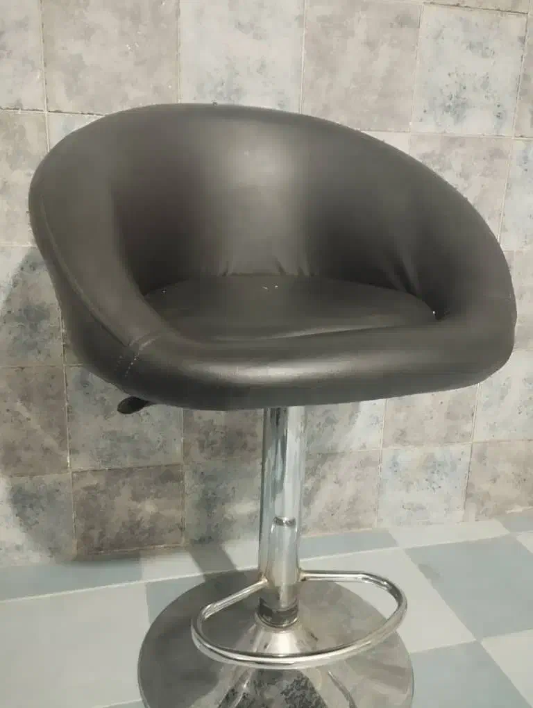 صندلی|صندلی و نیمکت|آباده, |دیوار