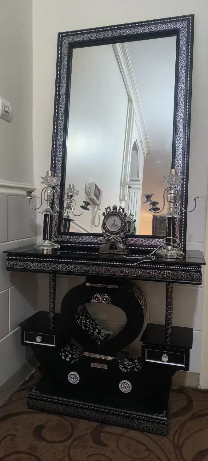 آینه وشمعدان|بوفه، ویترین، کنسول|اراک, |دیوار